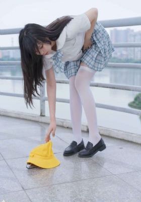 年轻的妻子在线观看完整视频_免费韩剧在线观看