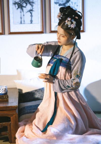 原来是神马琪琪免费观看电视剧_西瓜视频在线观看