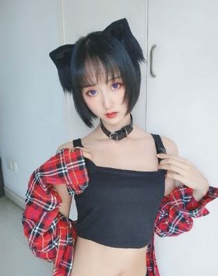 欧美在线第一区_720手机在线观看
